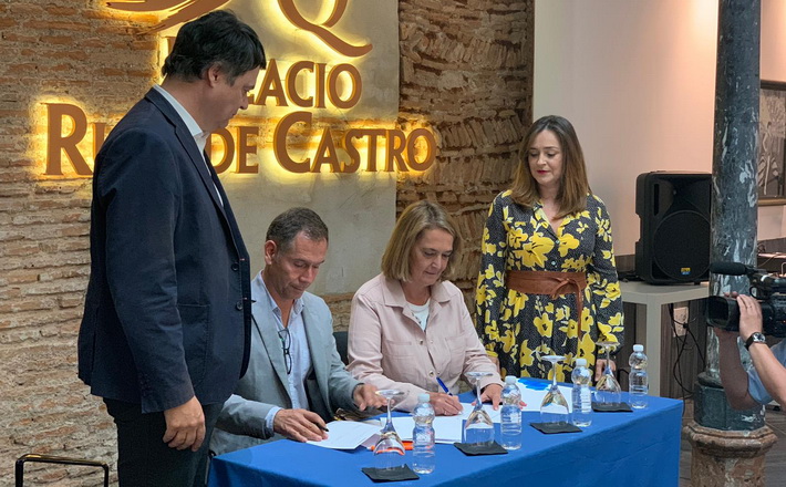 Ciudadanos Motril suscribe un acuerdo con PP con ms de una veintena de medidas para mejorar la calidad de vida de los motrileos y garantizar la estabilidad de la ciudad.